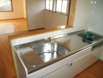 施工事例　システムキッチン・内装リフォーム工事