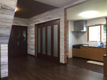 リフォーム事例　ボロボロ和室＋キッチンがスタイリッシュな洋室へ