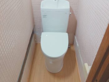 成田市　O様　トイレ交換、床腐食部補修 リフォーム事例